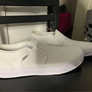 All White Vans Women's shoes